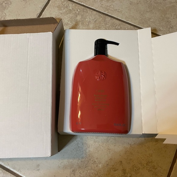 Oribe Other - Oribe Bright Blonde Conditioner 1 Liter Purple Conditioner